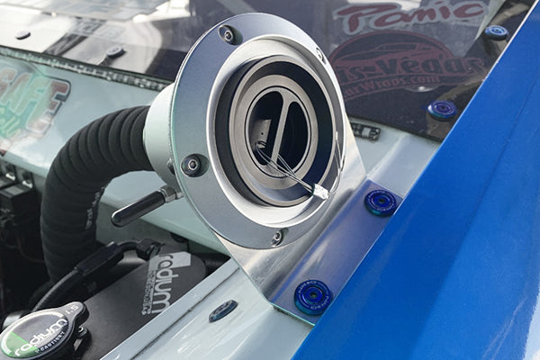 Dust cap and dry break installed
